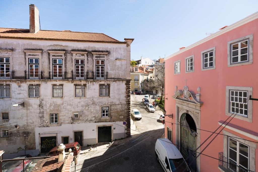 Ola Lisbon - Castelo IV Apartment ภายนอก รูปภาพ